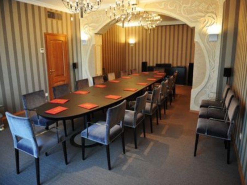 Diplomat Club Hotel Chişinău Servizi foto